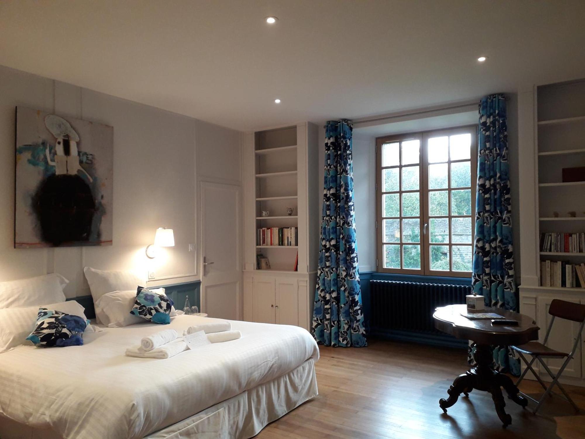 Manoir Du Moustoir - Hotel Les Empreintes Saint-Évarzec Екстериор снимка