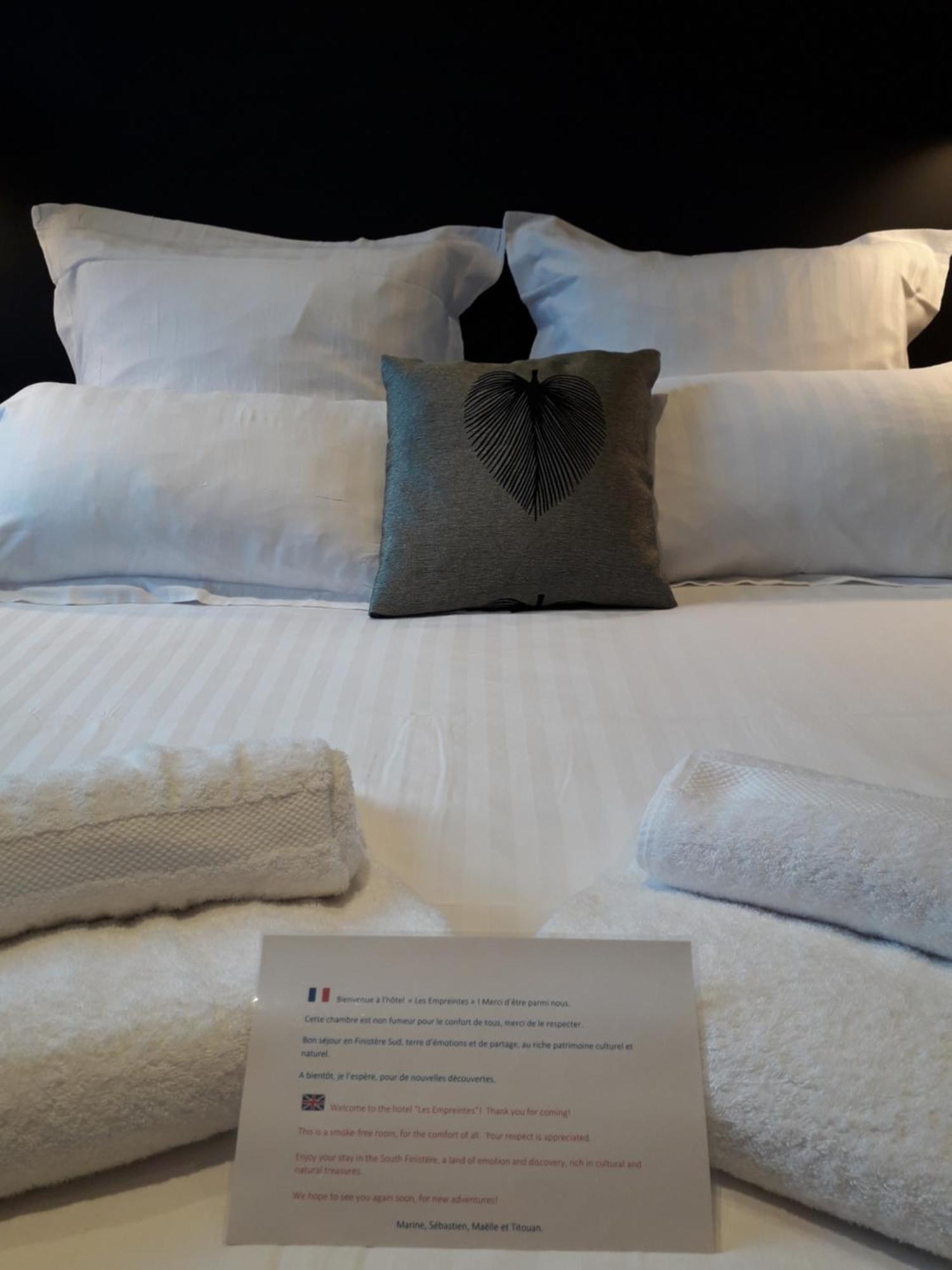 Manoir Du Moustoir - Hotel Les Empreintes Saint-Évarzec Екстериор снимка